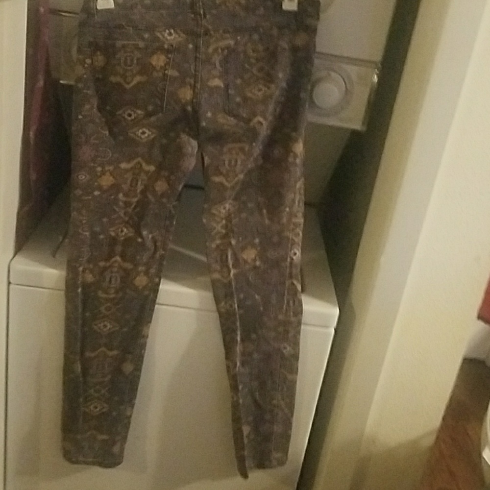 Jeans - Picture 2 of 2